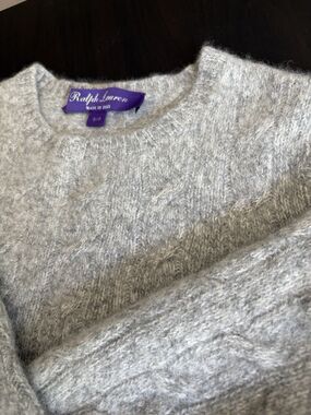 Ralph Lauren Purple Label RLPL 100% Cashmere Cable Gray Sweater Small 16” PTP